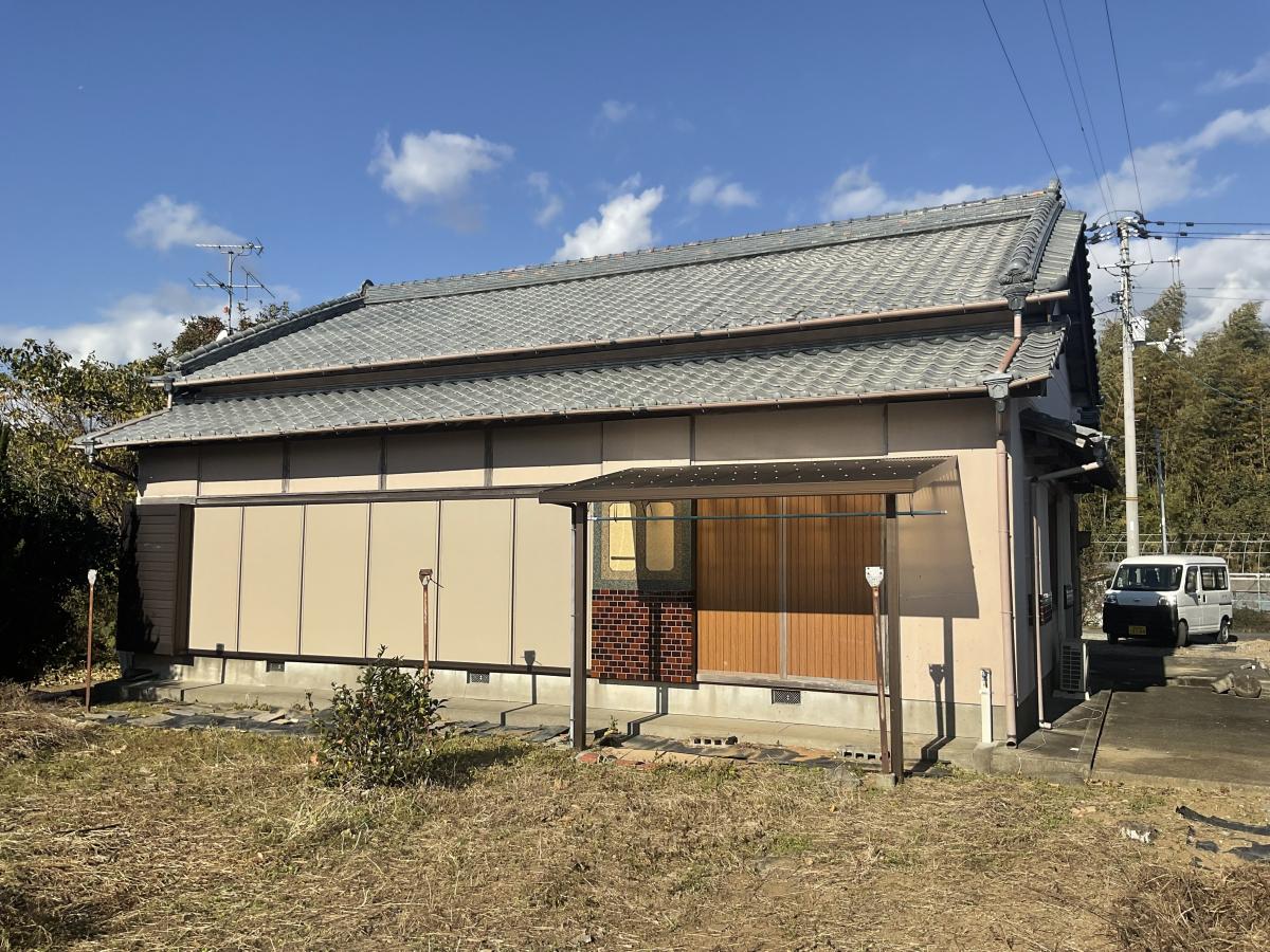 【田野町】空き家No.52　人気の高台、畑付き一軒家。内装リノベ済み。