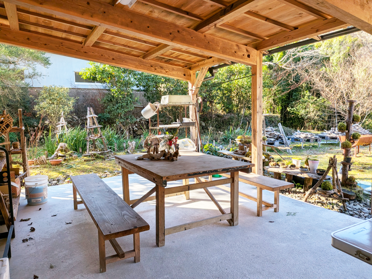 『いこいの里』のテラス