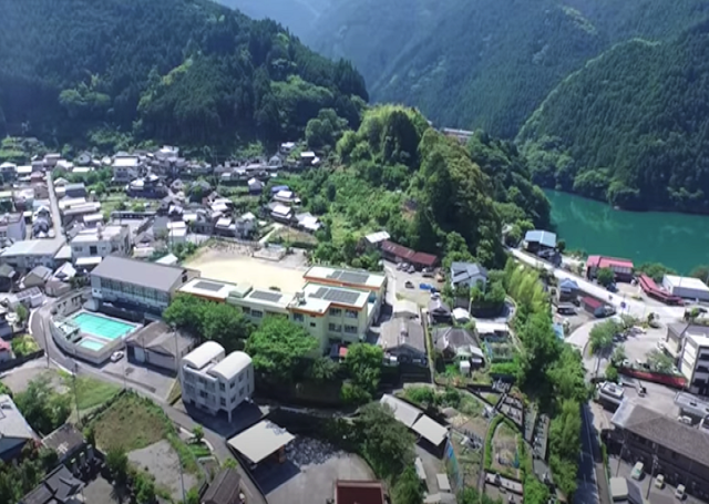 ④地域住民による大栃エリア案内