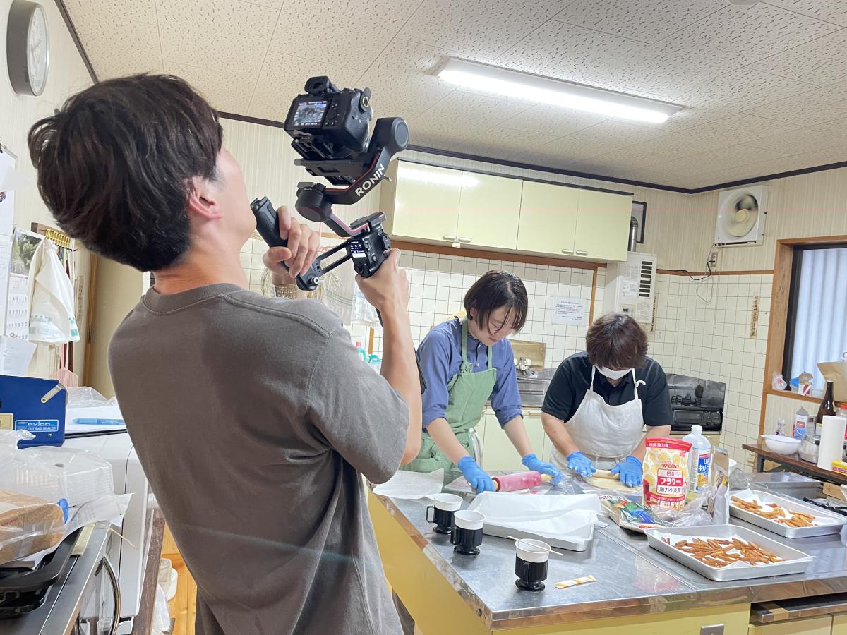 情報発信業務